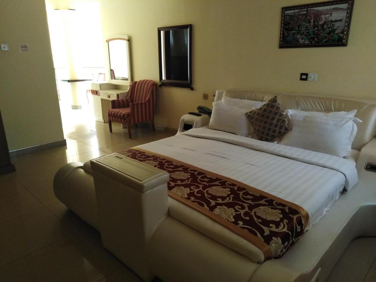 Jobyco Hotel Santeo ภายนอก รูปภาพ